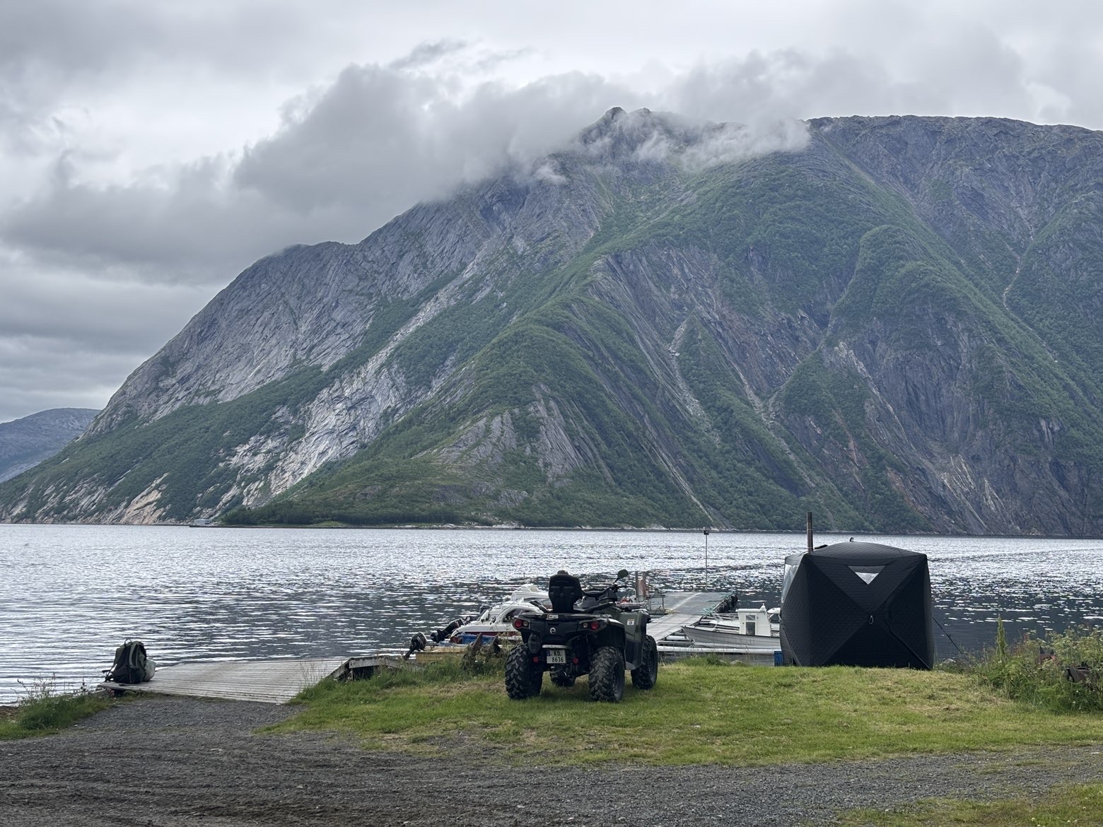 Badstuteltet ved fjorden